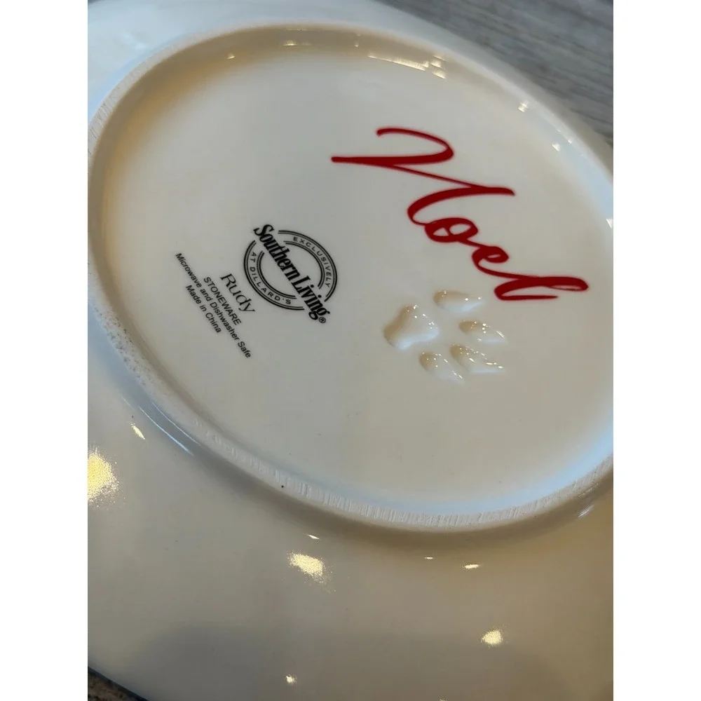 Southern Living Rudy Salad Starter Plate Christmas Stoneware‎ 8.5